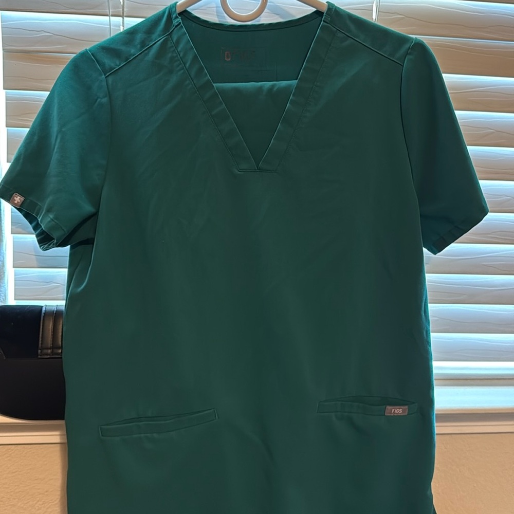 Hunter green figs scrubs